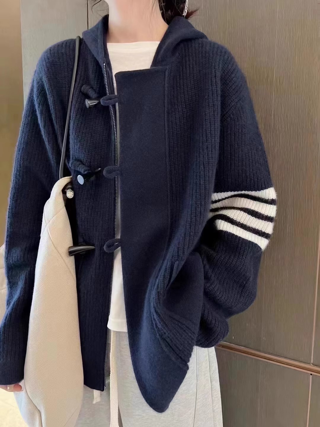 Cardigan lavorato a maglia TB  - Wool Coat Peacoat recensione e prezzo